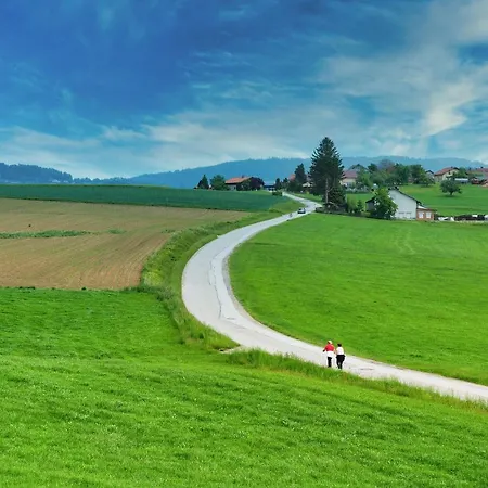 Zur Schonen Aussicht
