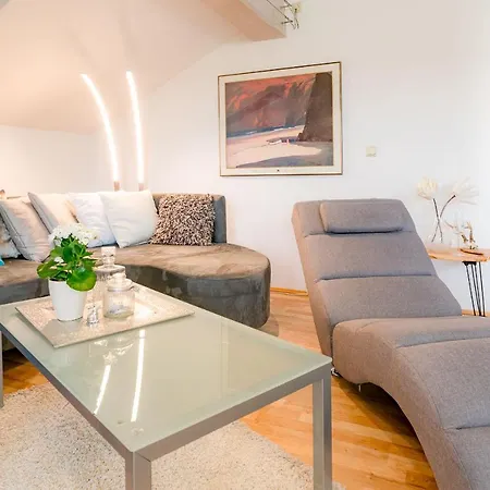 Apartment Zur Schonen Aussicht Hutthurm