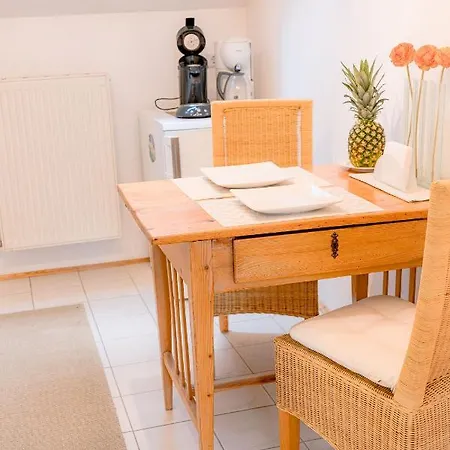 Zur Schonen Aussicht Apartman *