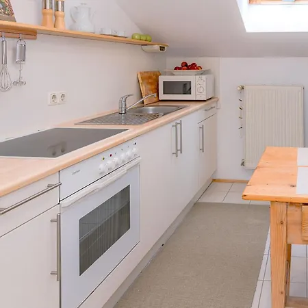 Zur Schonen Aussicht Apartman *
